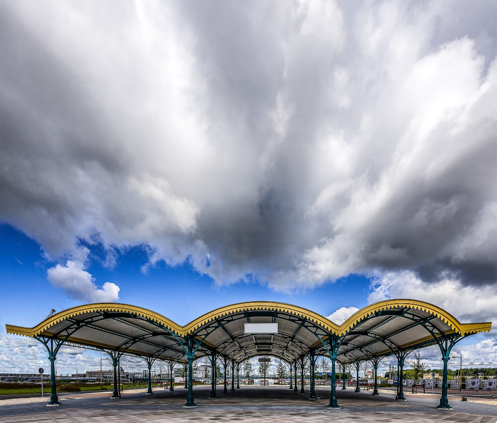 How Car Parking Shades Protect Vehicles from UAE Heat and Sun Damage